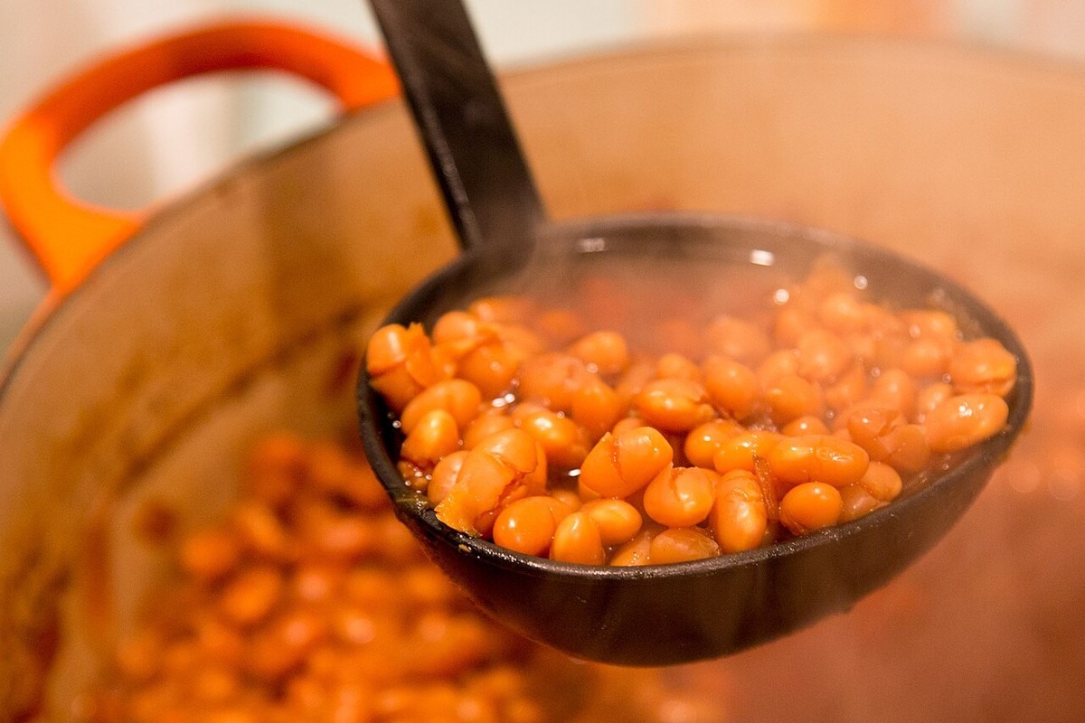 Boston Baked Beans im Dutch Oven